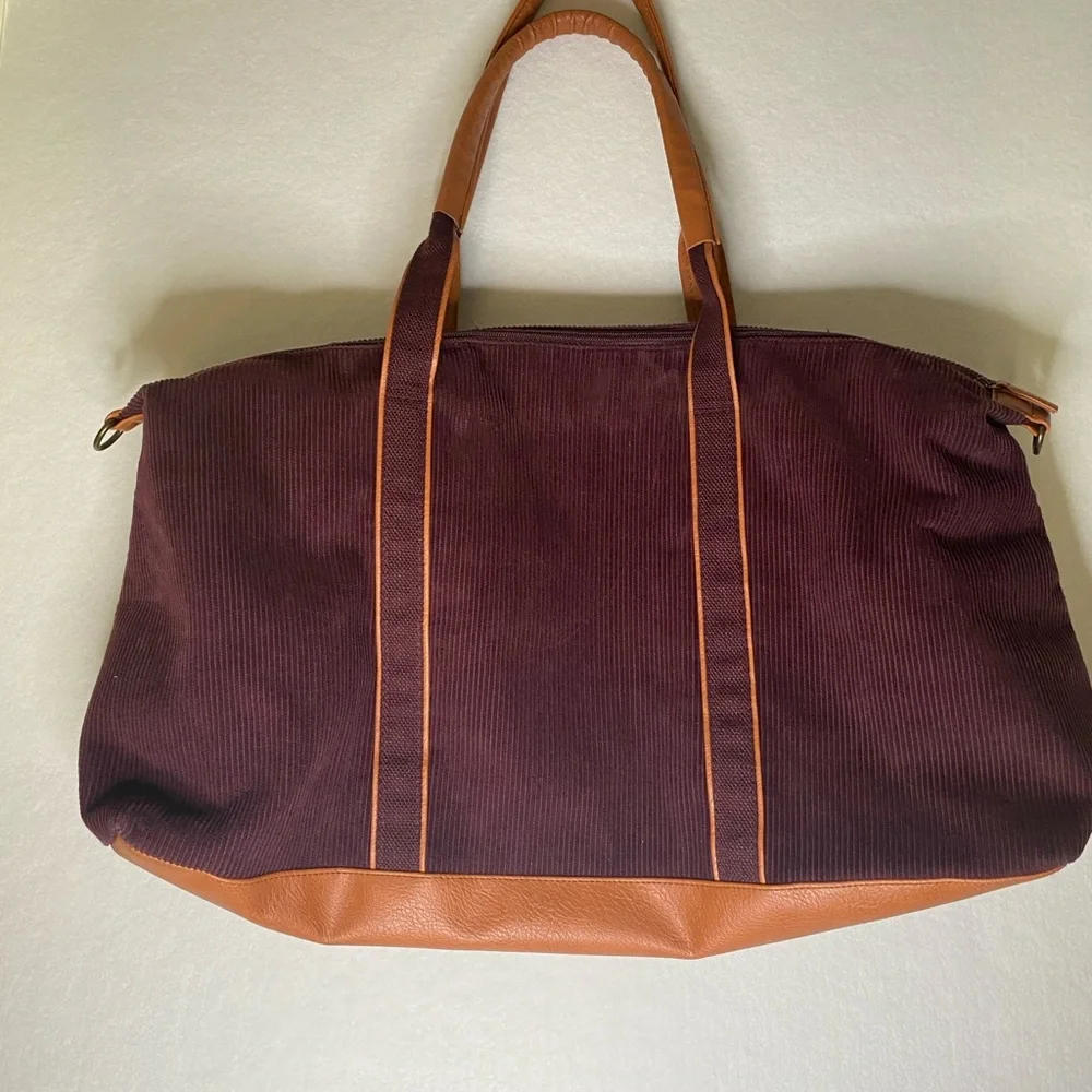 DSW Brown and Maroon Burgundy Duffel Overnight Bag